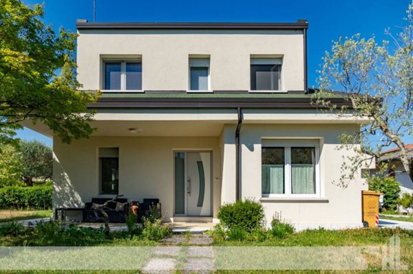 casa indipendente in vendita a Treviso in zona San Giuseppe