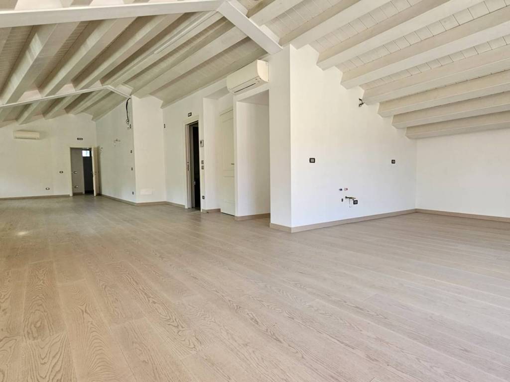 appartamento in vendita a Treviso in zona Centro Storico