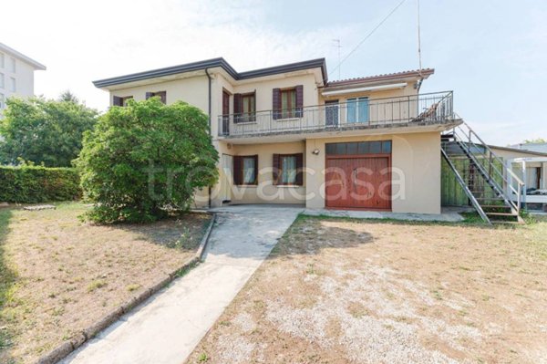 casa indipendente in vendita a Treviso in zona Santa Bona
