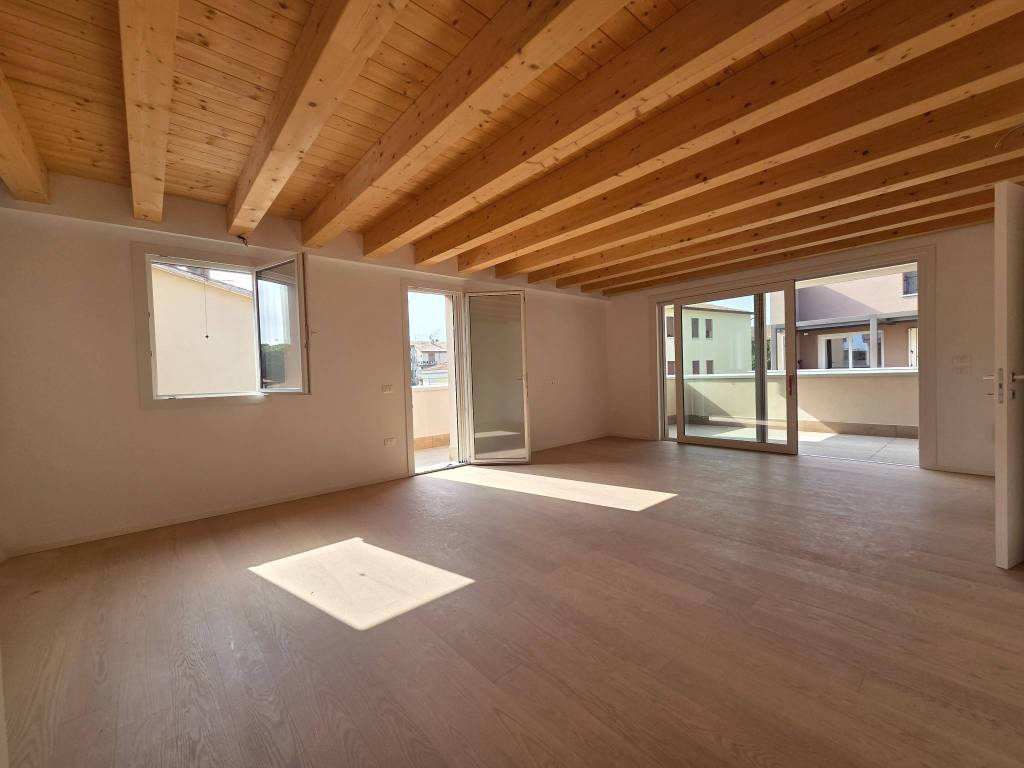 appartamento in vendita a Treviso in zona Centro Storico