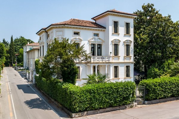casa indipendente in vendita a Treviso in zona Centro Storico