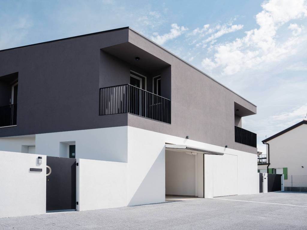 casa indipendente in vendita a Treviso in zona Monigo