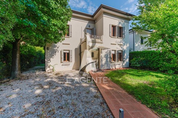 casa indipendente in vendita a Treviso in zona Centro Storico