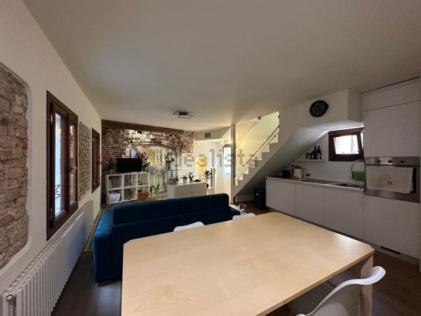 casa indipendente in vendita a Treviso in zona Centro Storico