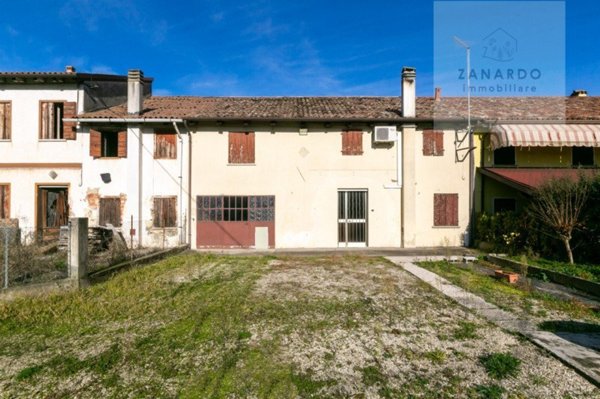 casa indipendente in vendita a Treviso in zona Canizzano