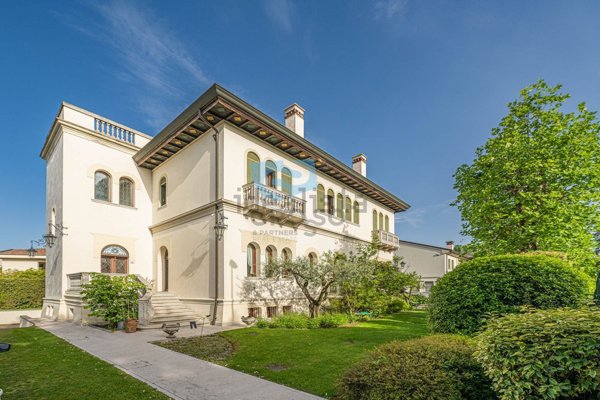 casa indipendente in vendita a Treviso in zona Centro Storico