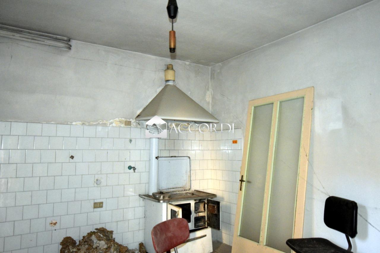 negozio in vendita a Valdobbiadene