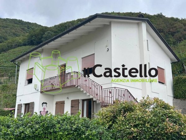 appartamento in vendita a Valdobbiadene in zona Santo Stefano