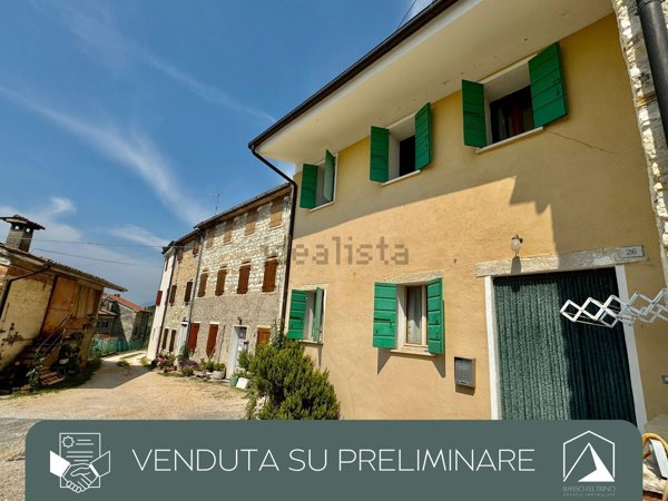 casa indipendente in vendita a Valdobbiadene in zona Santo Stefano