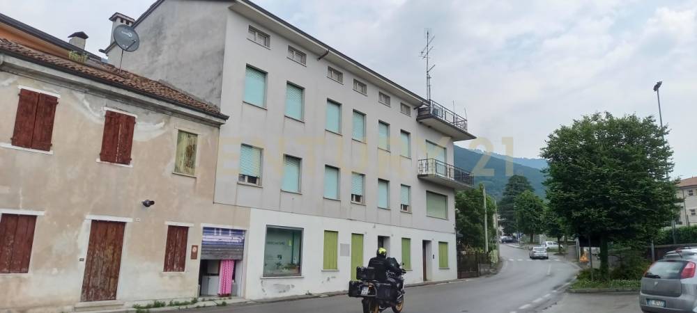 casa indipendente in vendita a Valdobbiadene