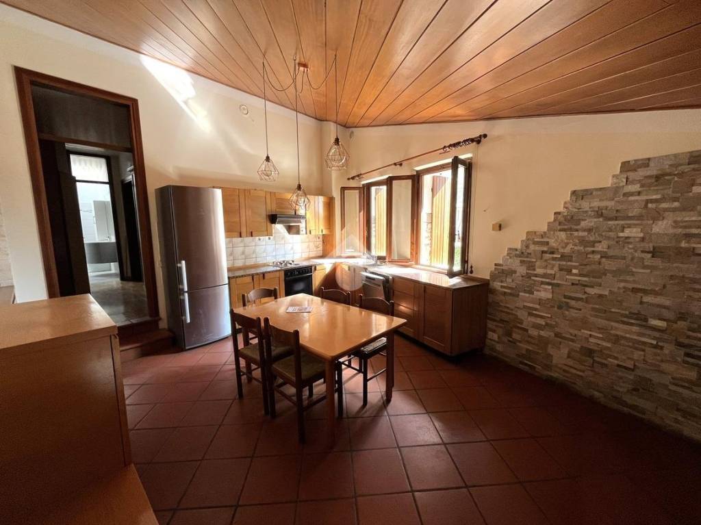 casa indipendente in vendita a Valdobbiadene in zona San Vito
