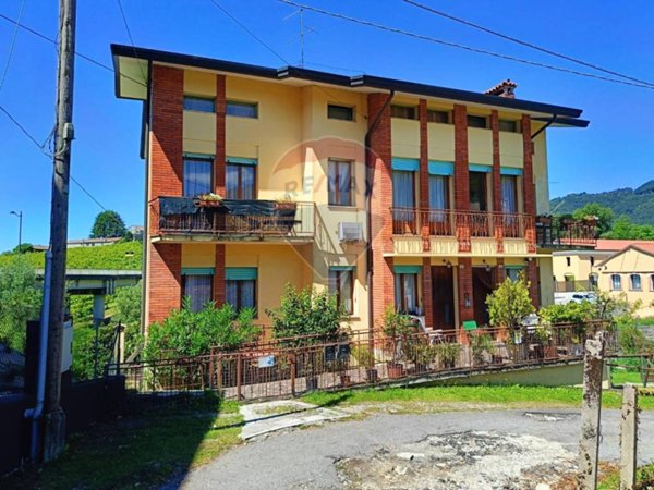 casa indipendente in vendita a Valdobbiadene