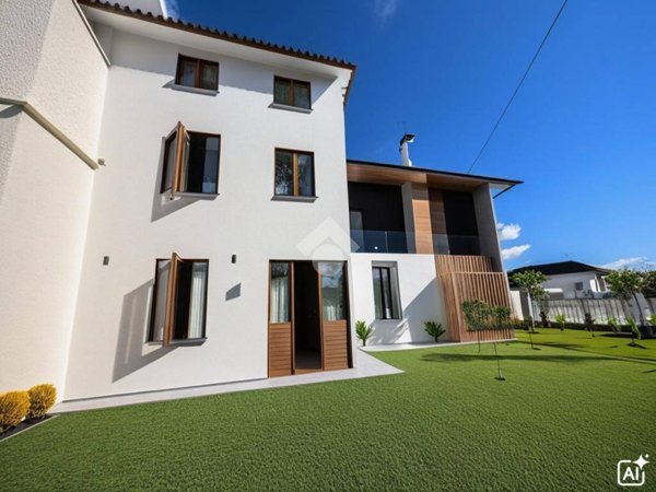 casa indipendente in vendita a Valdobbiadene in zona San Giovanni