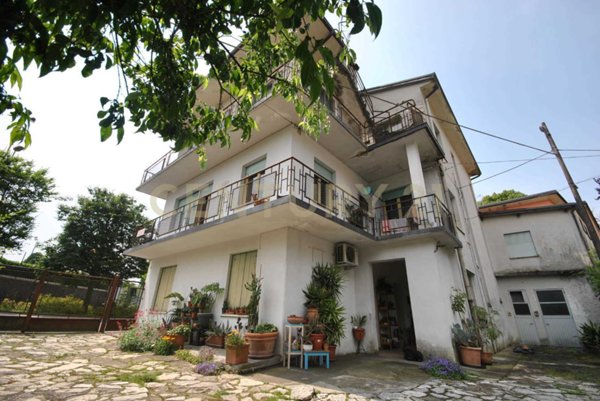 casa indipendente in vendita a Valdobbiadene