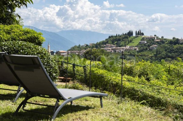 casa indipendente in vendita a Valdobbiadene