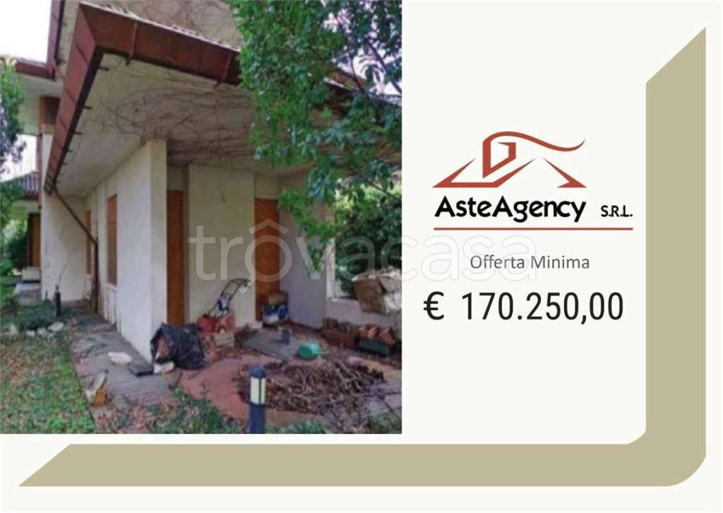 casa indipendente in vendita a Valdobbiadene