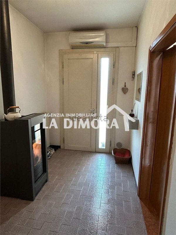 casa indipendente in vendita a Valdobbiadene