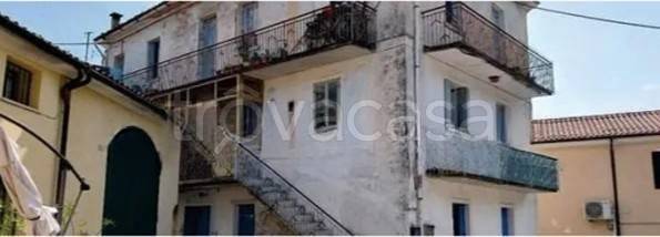 casa indipendente in vendita a Valdobbiadene