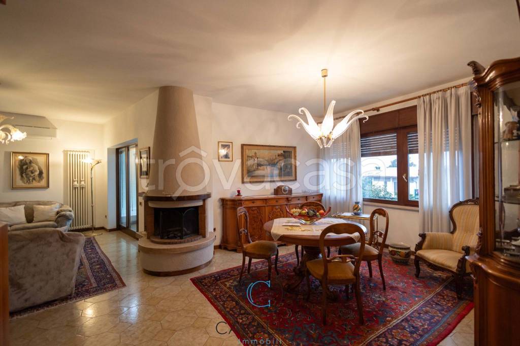 intera palazzina in vendita a Valdobbiadene