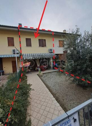 casa indipendente in vendita a Valdobbiadene in zona Bigolino