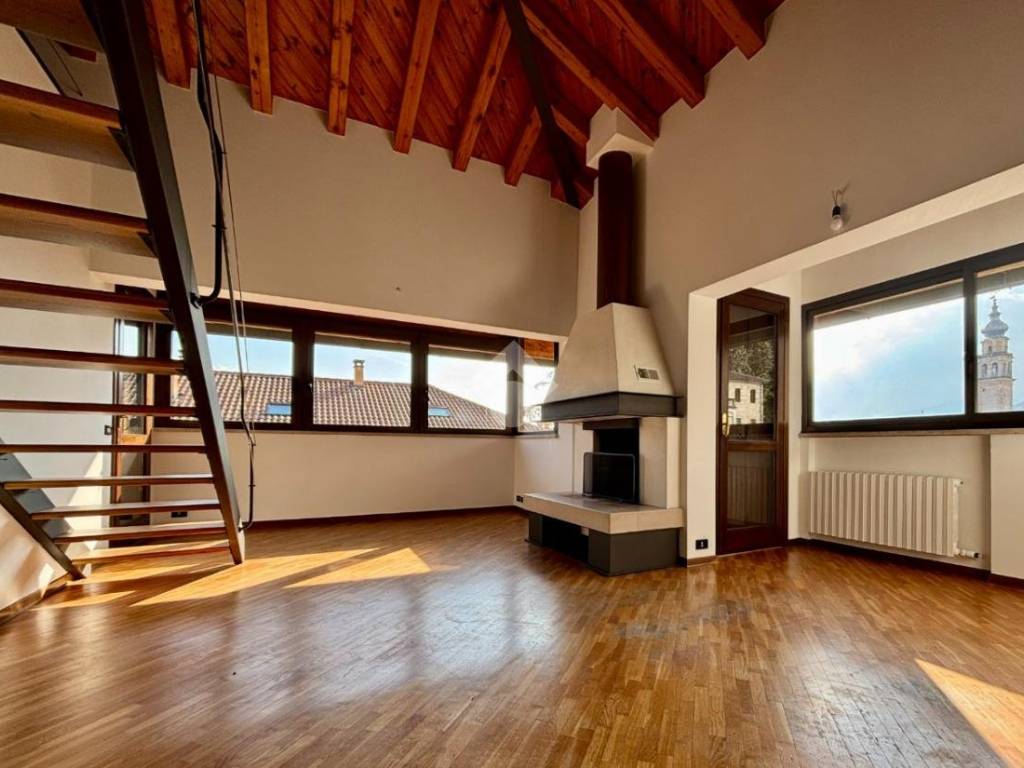 appartamento in vendita a Valdobbiadene