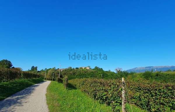 casale in vendita a Valdobbiadene in zona San Vito