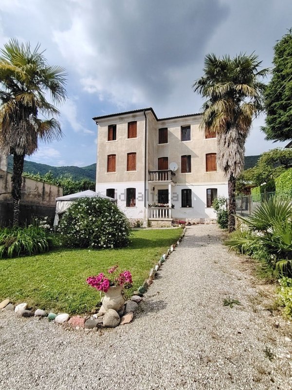 casa indipendente in vendita a Valdobbiadene in zona San Vito