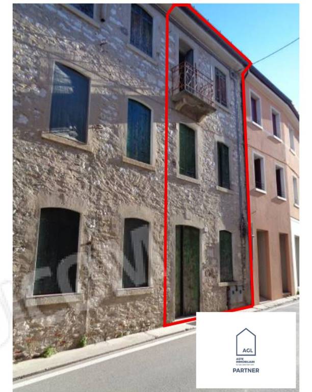 casa indipendente in vendita a Valdobbiadene in zona San Vito