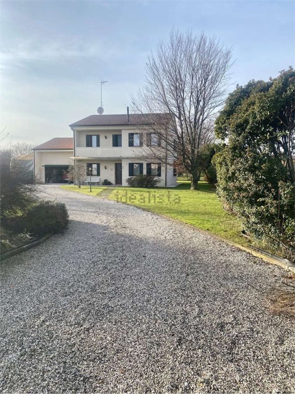 casa indipendente in vendita a Vazzola in zona Tezze
