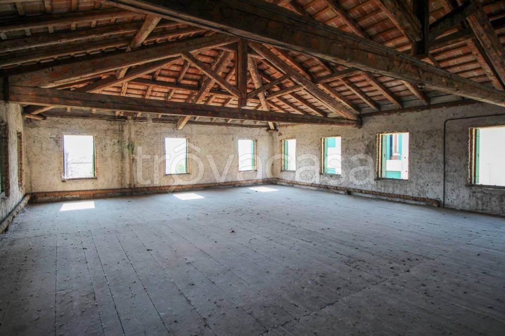 casa indipendente in vendita a Vazzola