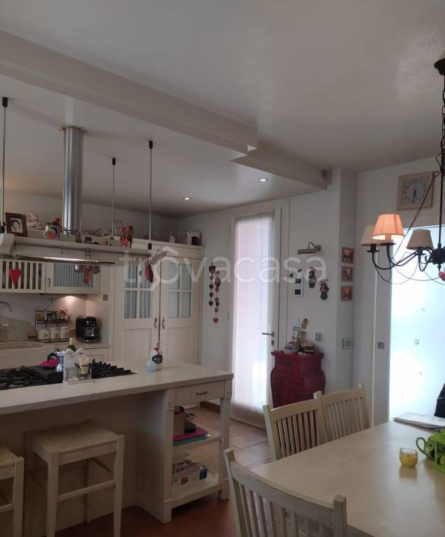 casa indipendente in vendita a Vazzola