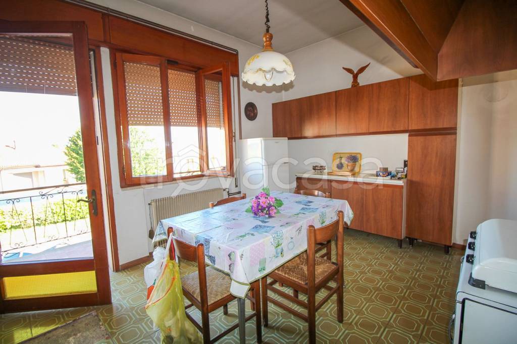 casa indipendente in vendita a Vazzola