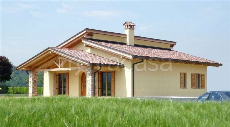 casa indipendente in vendita a Vazzola