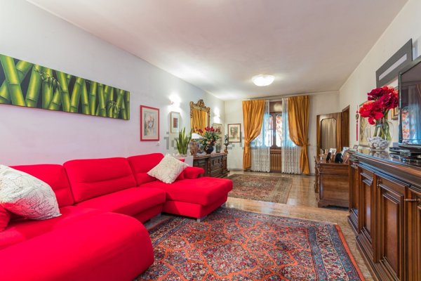 casa indipendente in vendita a Vazzola in zona Visnà