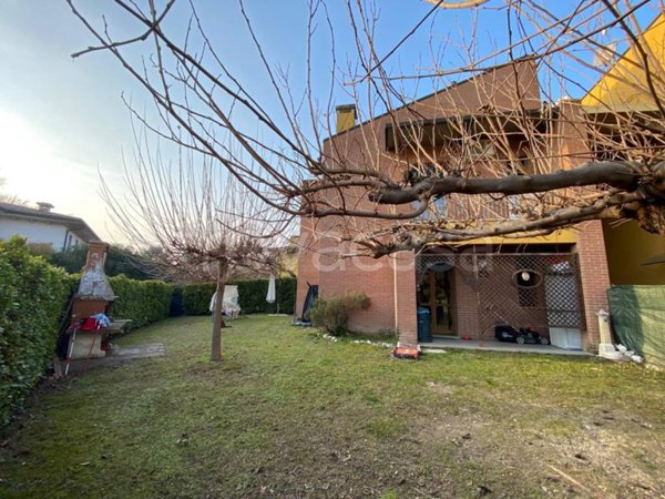 casa indipendente in vendita a Vazzola