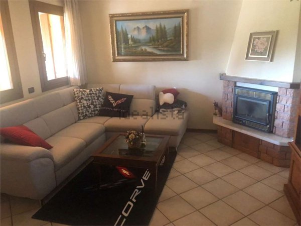 appartamento in vendita a Vazzola in zona Tezze