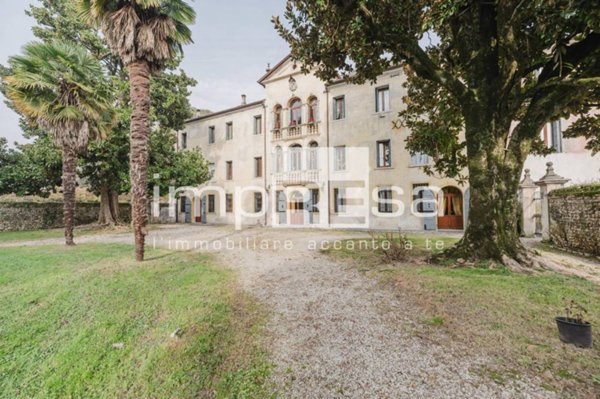 villa in vendita a Vazzola in zona Tezze