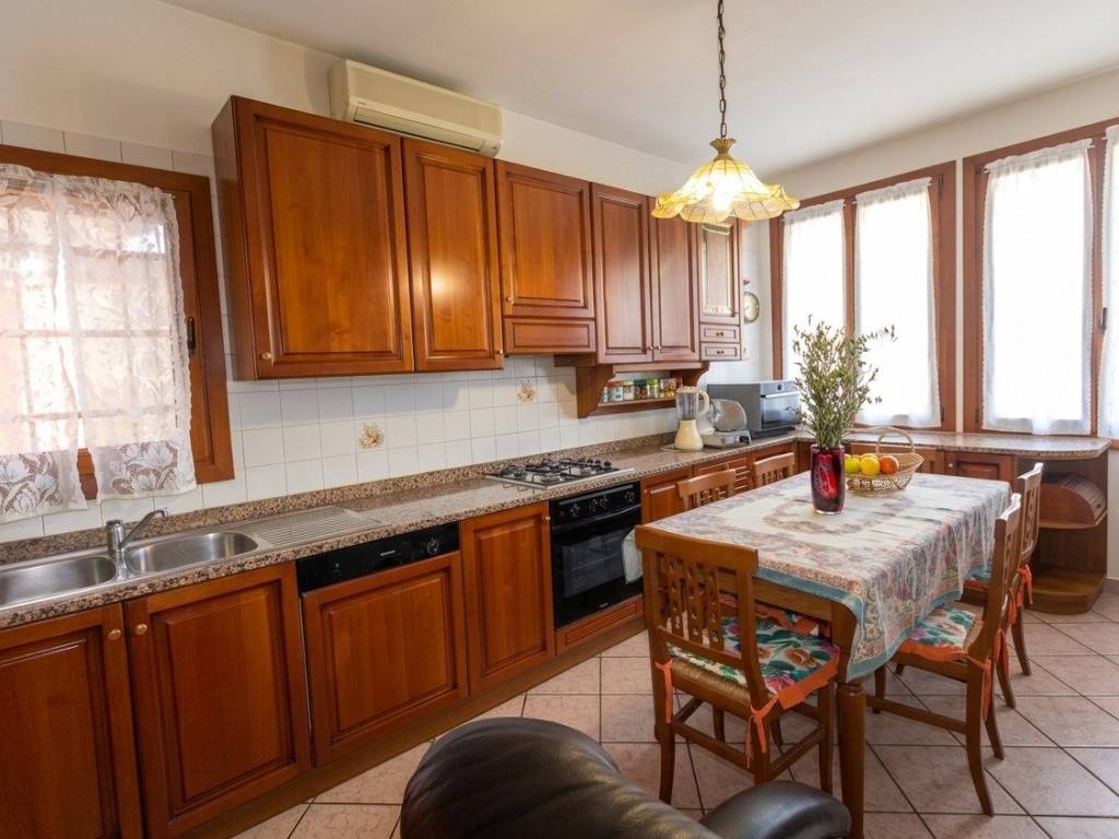 casa indipendente in vendita a Vazzola