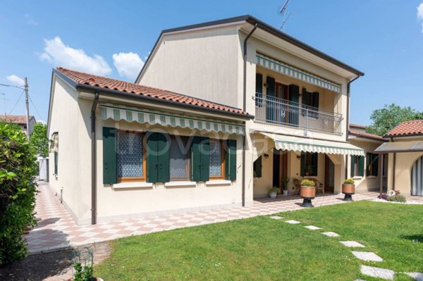 casa indipendente in vendita a Vazzola