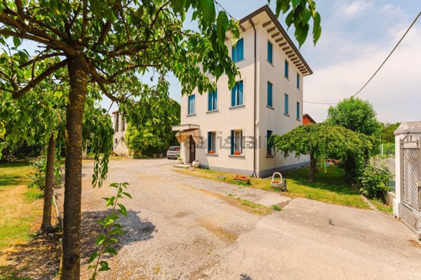 casa indipendente in vendita a Vazzola