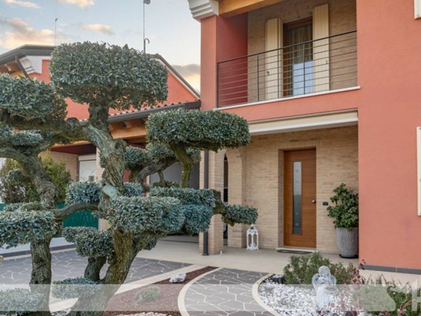 casa indipendente in vendita a Vazzola