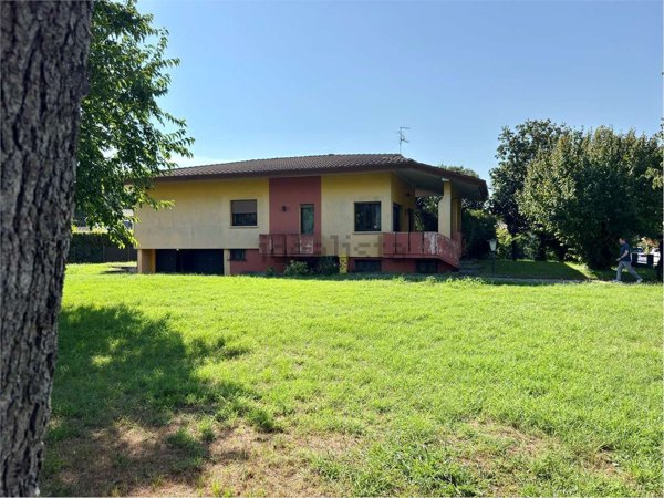 casa indipendente in vendita a Vazzola