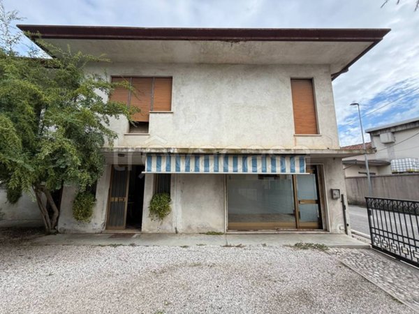 appartamento in vendita a Vazzola
