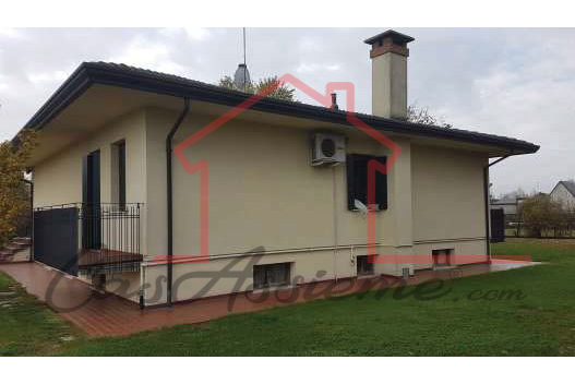casa indipendente in vendita a Vedelago in zona Albaredo