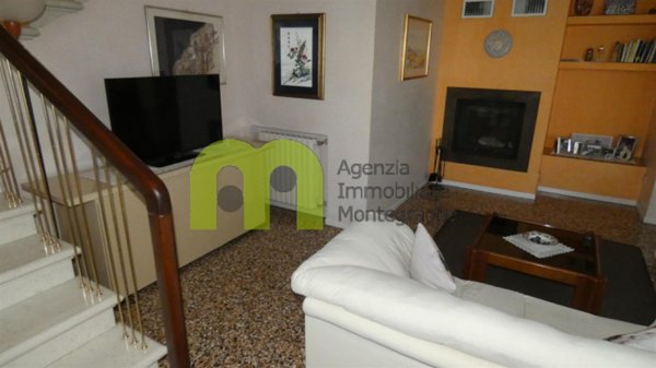 casa indipendente in vendita a Vedelago in zona Fanzolo