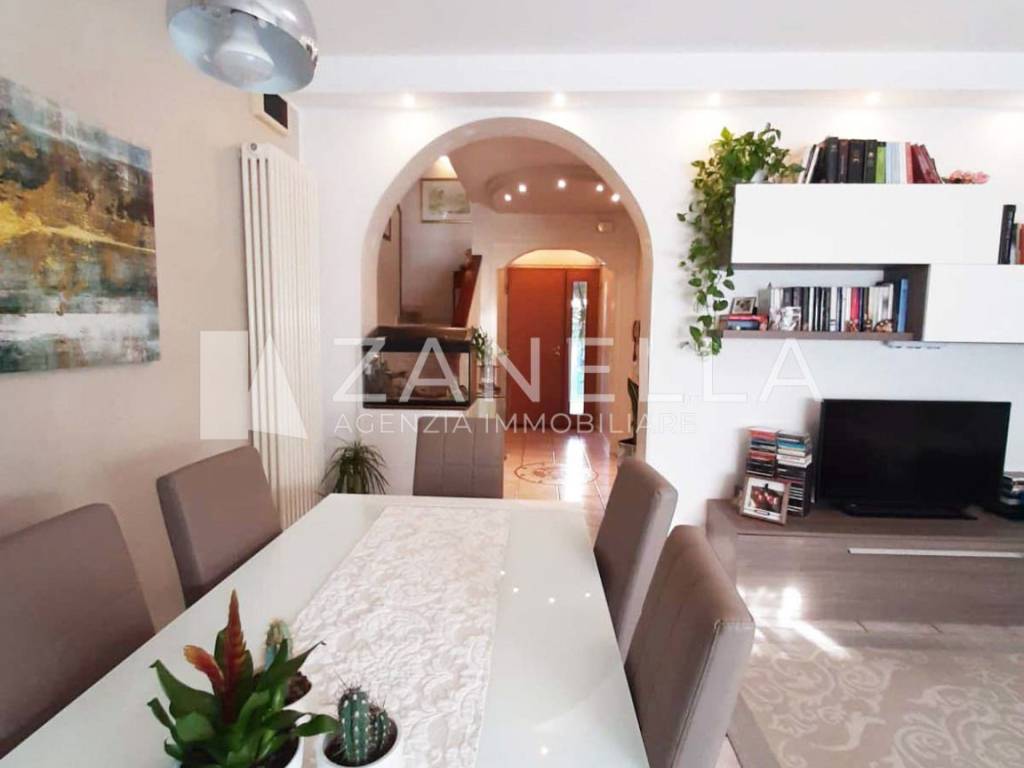 casa indipendente in vendita a Vedelago