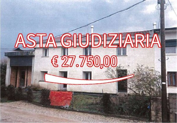 locale di sgombero in vendita a Vedelago