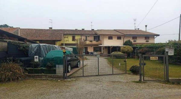 casa indipendente in vendita a Vedelago