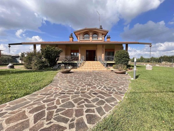 casa indipendente in vendita a Vedelago