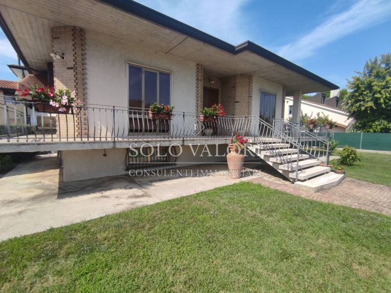 casa indipendente in vendita a Vedelago